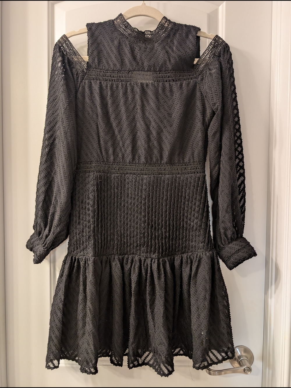 Romeo & Juliet Couture Black Cold-Shoulder Lace Crochet Midi Dress